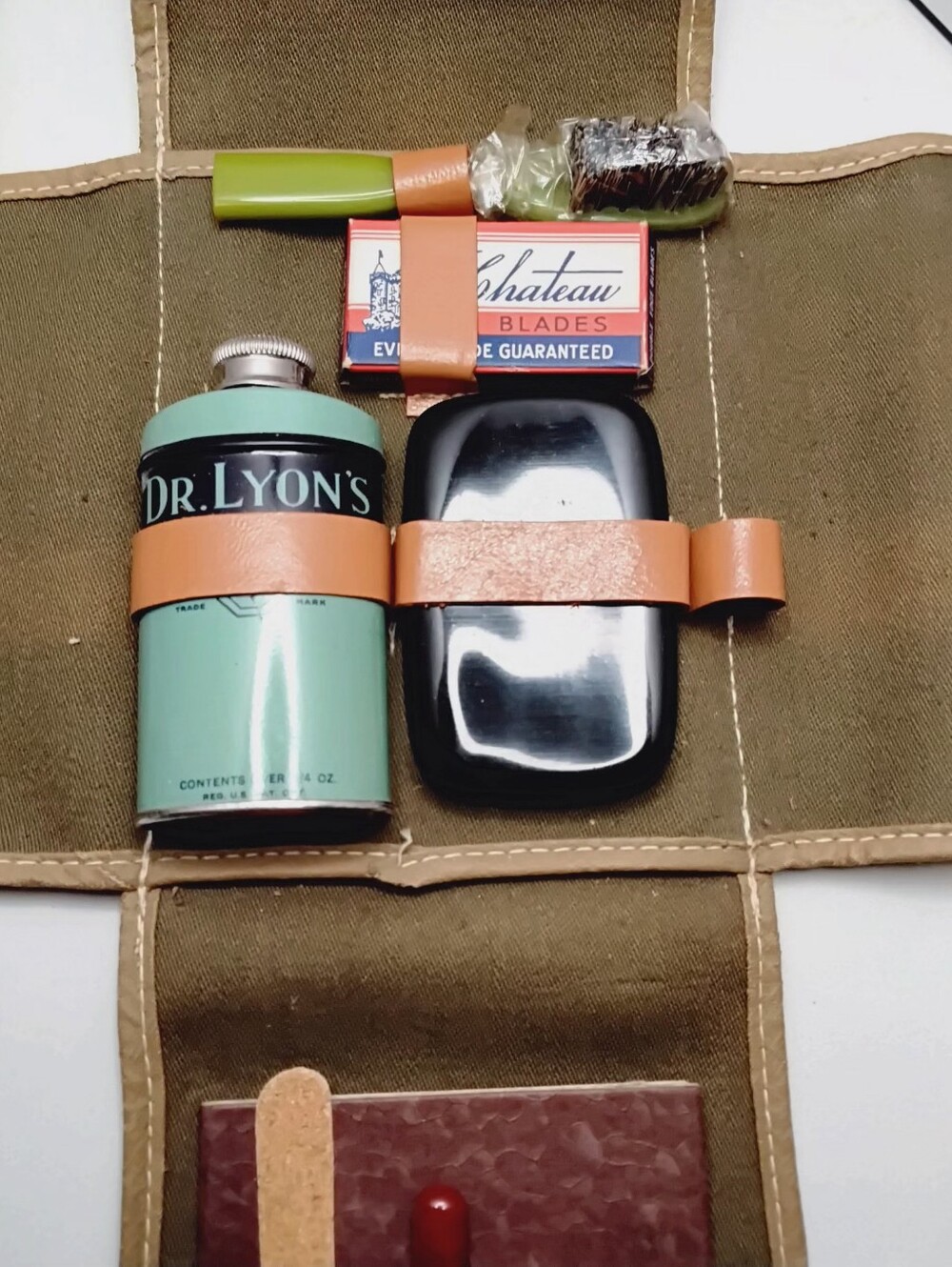 Vintage Pioneer Men's Travel Kit Case - Picture 7 of 9